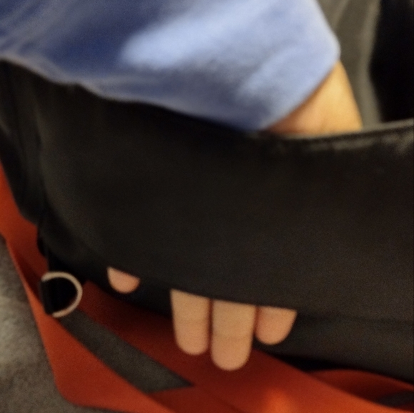 Baggallini Voyage Convertible Backpack - Picture 5 of 11